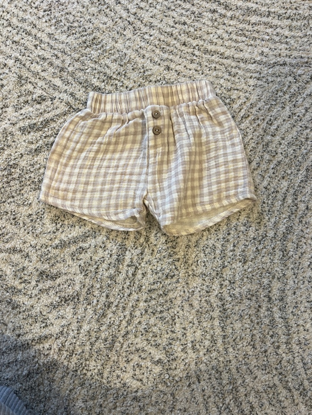 Quincy Mae Beige Plaid Elastic-Waist Kids Shorts